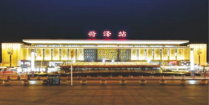 山东菏泽东站