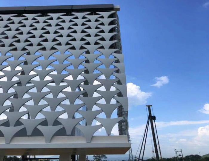 穿孔铝单板楼梯项目应用案例